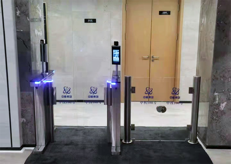 人臉識(shí)別速通門