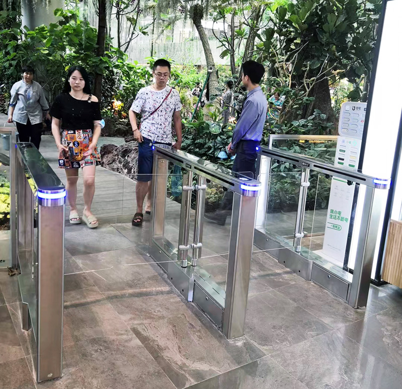 人行通道擺閘寬度標(biāo)準(zhǔn)是多少？ 