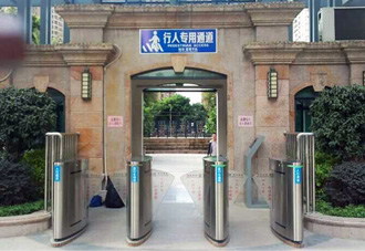 擺閘機工作原理和接線方法？