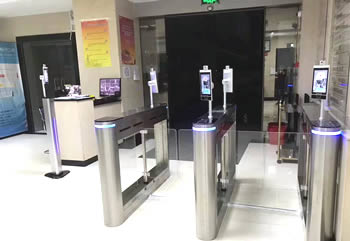 人臉識別測溫通道閘機(jī)的運(yùn)用場所有哪些？